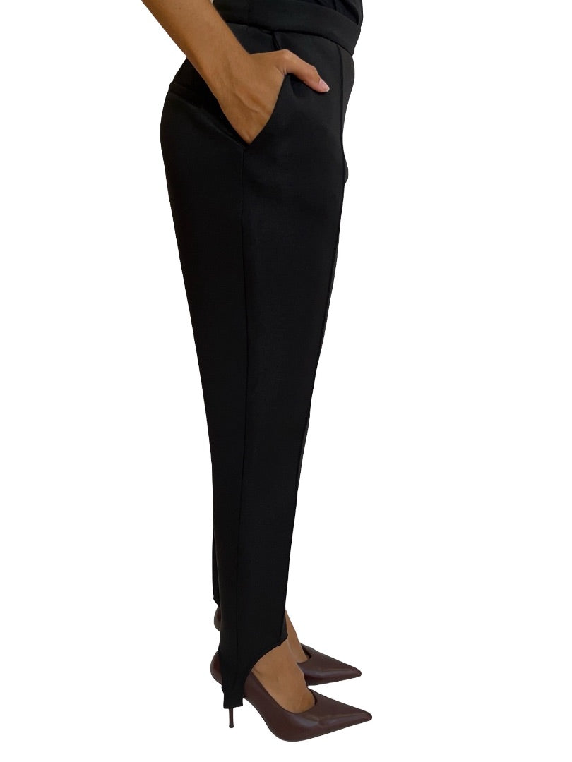 Baum Und Pferdgarten Black Slim Scuba Stirrup Pants. Size: S