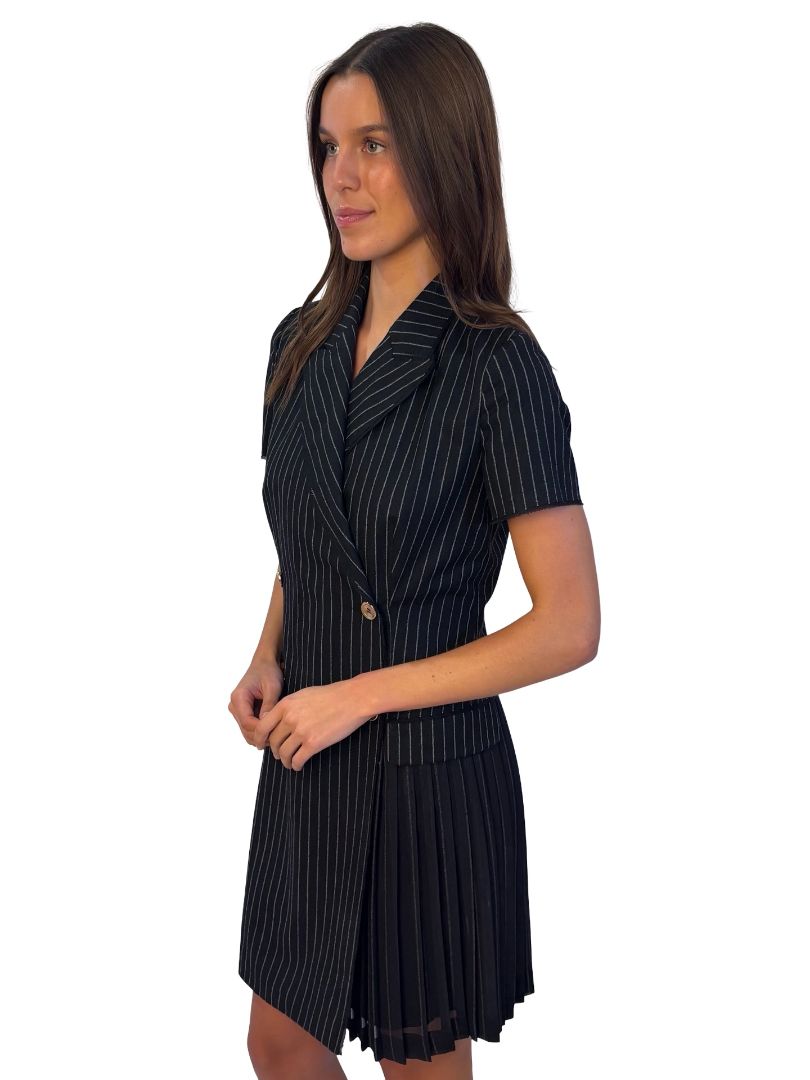 Wunderkind Black Pinstripe Short Sleeve Blazer Dress W Pleat Detail. Size: 40