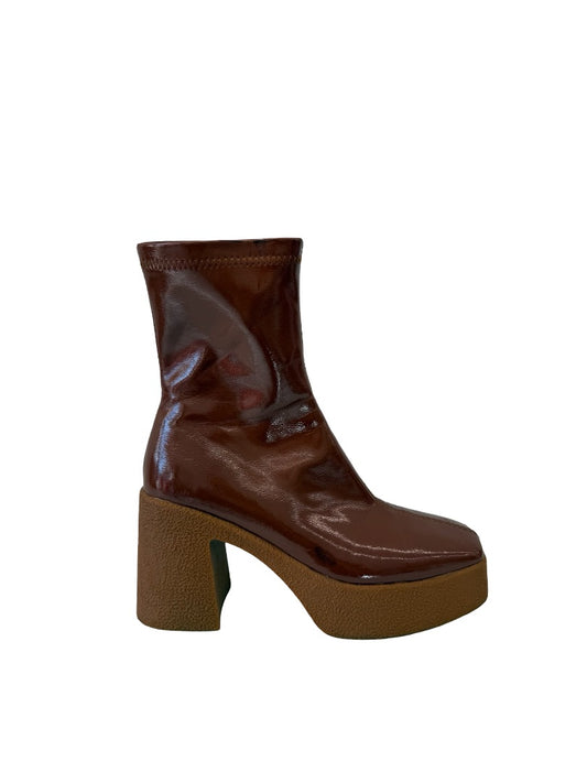 Paname Toffee Carnaby Boot. Size: 37
