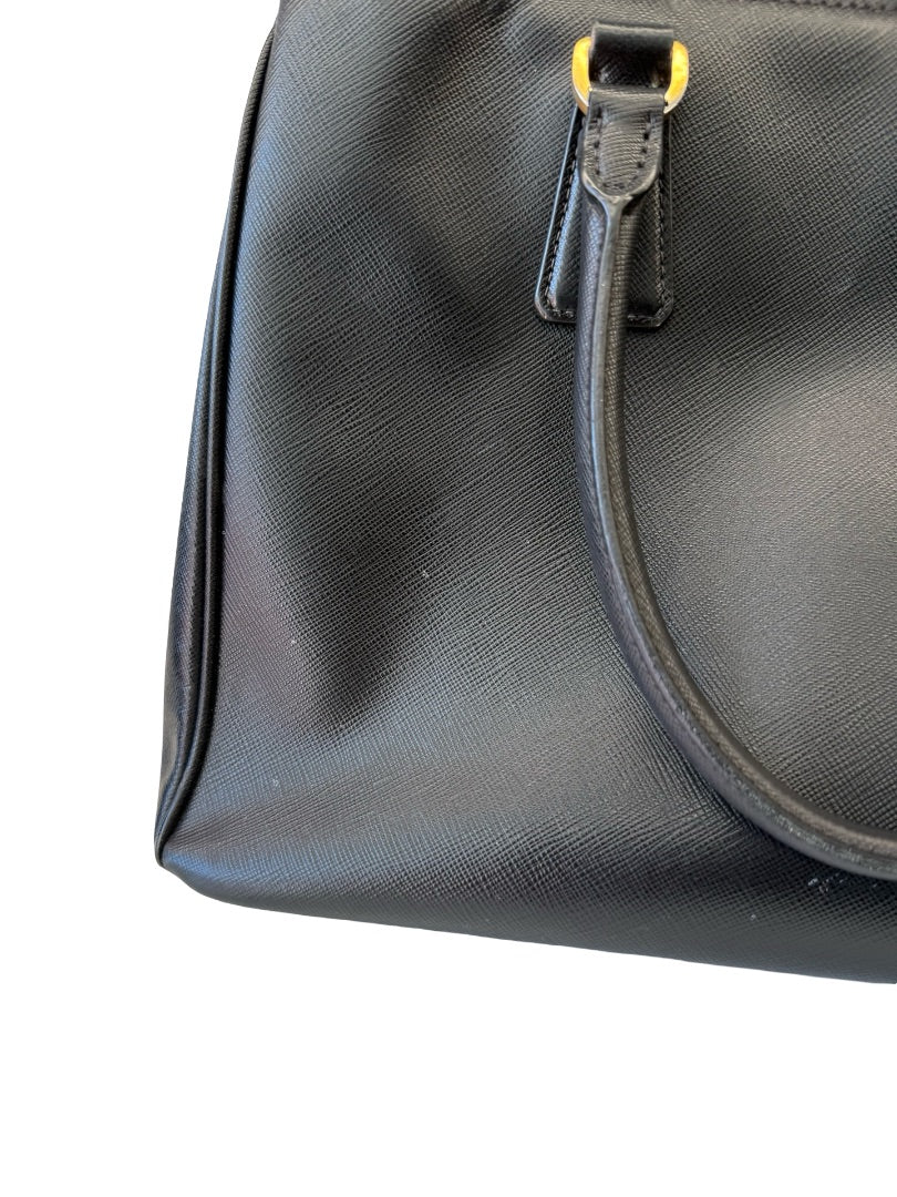 Prada Black 'Galleria' Saffiano Leather Handbag. Size: Large