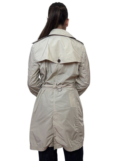 Burberry Brit Cream Short Rain Coat. Size: 10