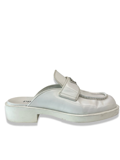 Prada White Leather Loafer Mule. Size: 39