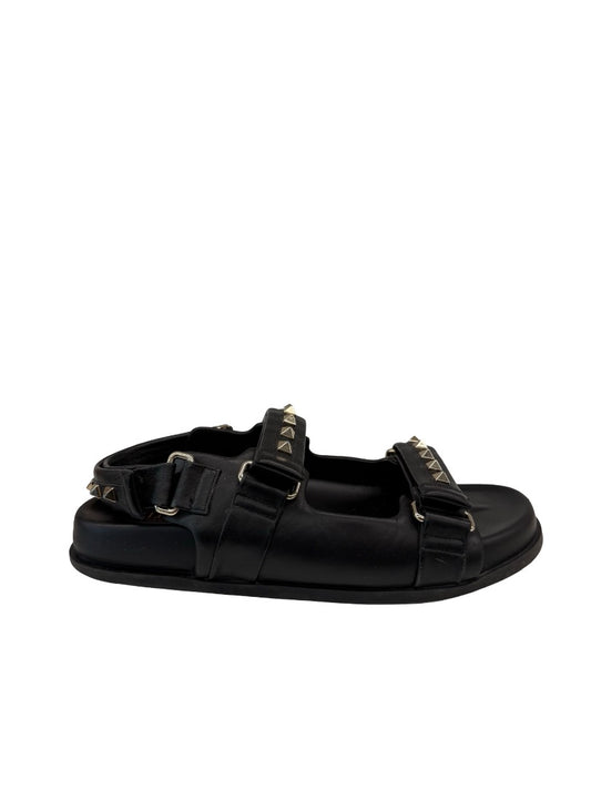 Valentino Garavani Black Rockstud Footbed Sandal. Size: 40